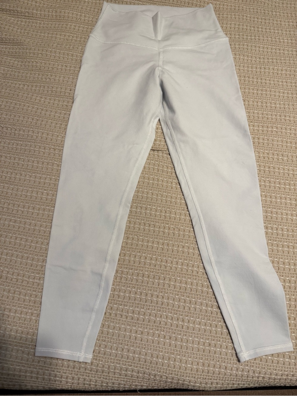 ALO Yoga  White High-Waist Leggings - Stretch Performance